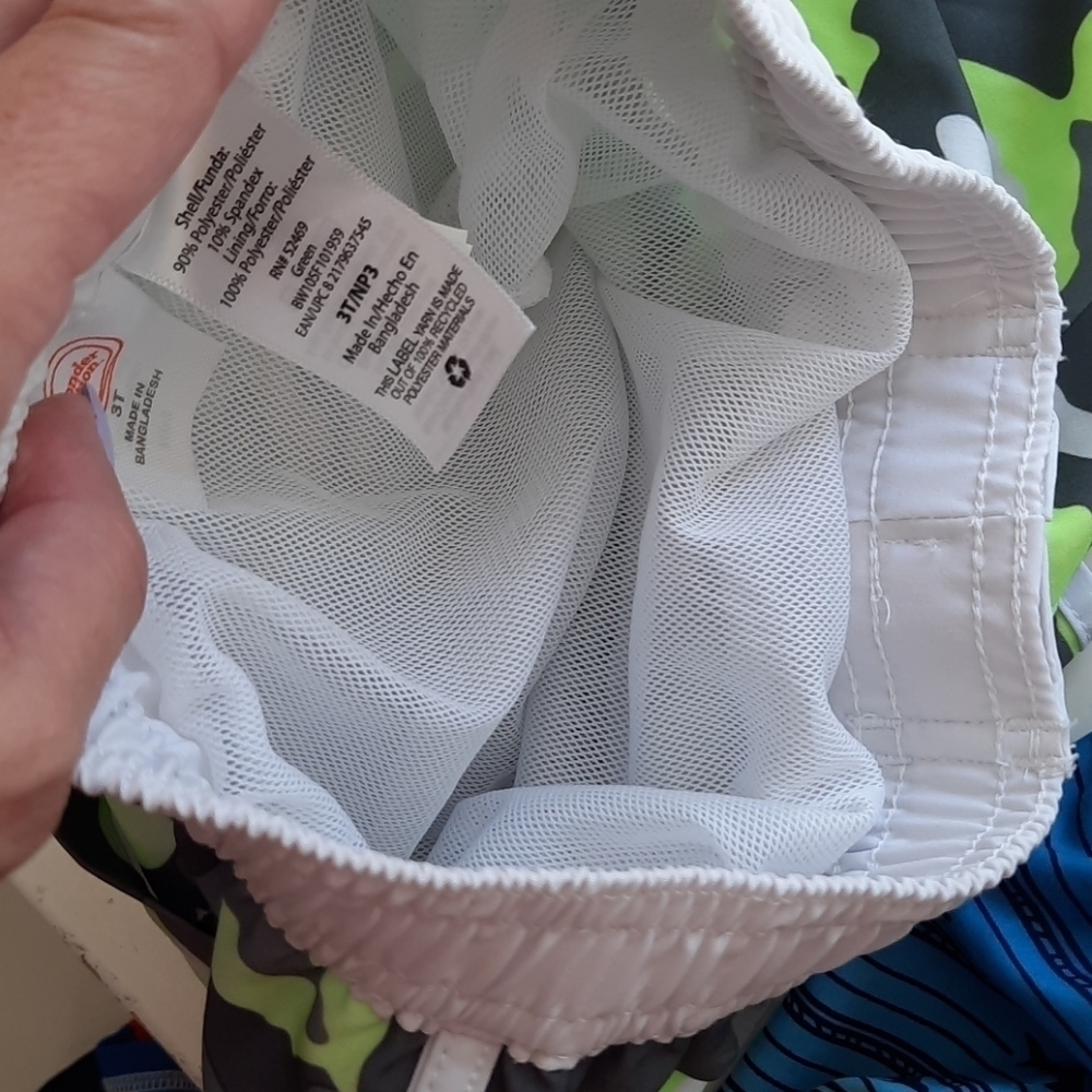 Wonder nation 3t green camo print swim trunks - Picture 3 of 7